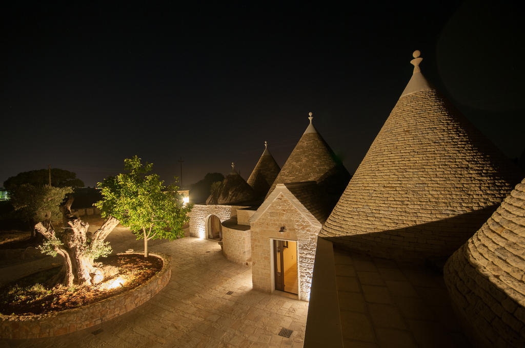 Resort Masseria Cecato Ночи Екстериор снимка
