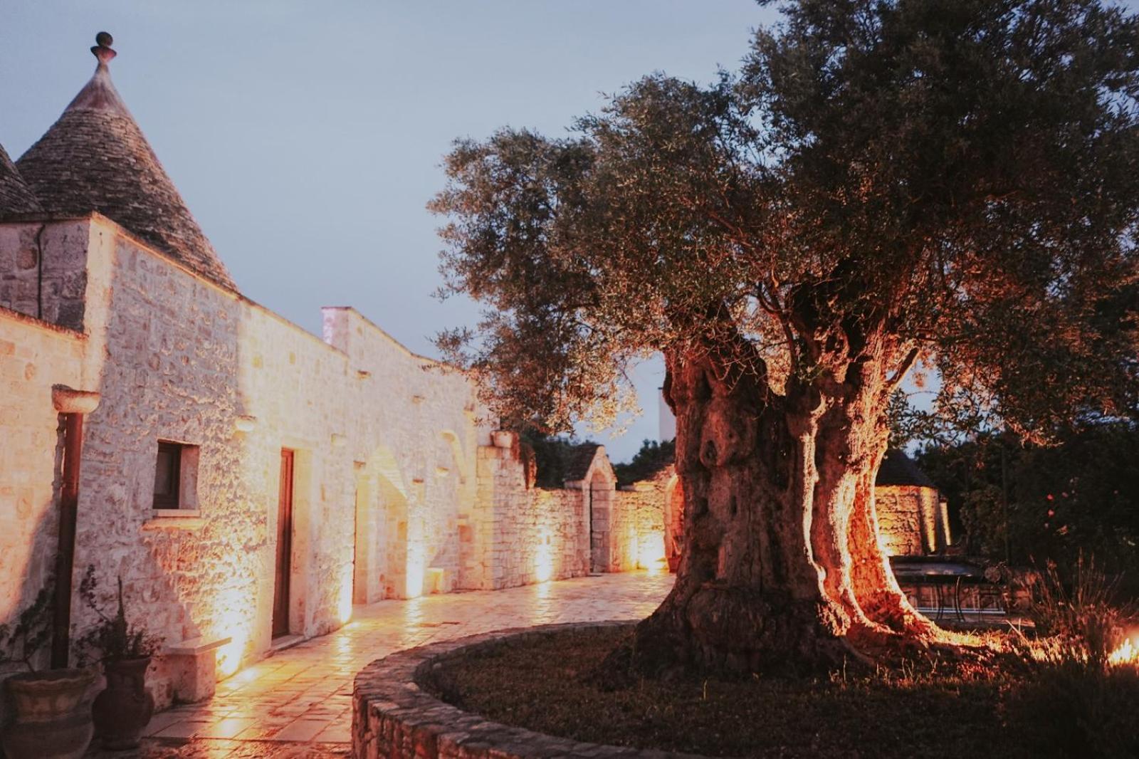 Resort Masseria Cecato Ночи Екстериор снимка