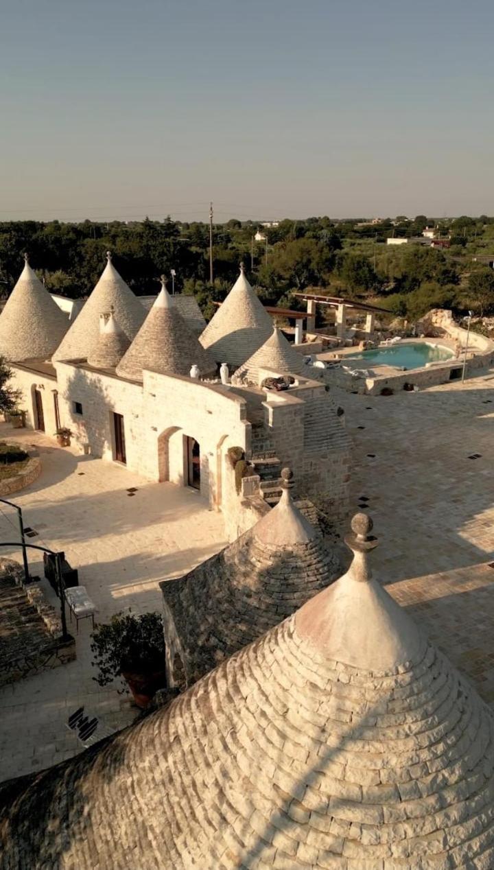 Resort Masseria Cecato Ночи Екстериор снимка