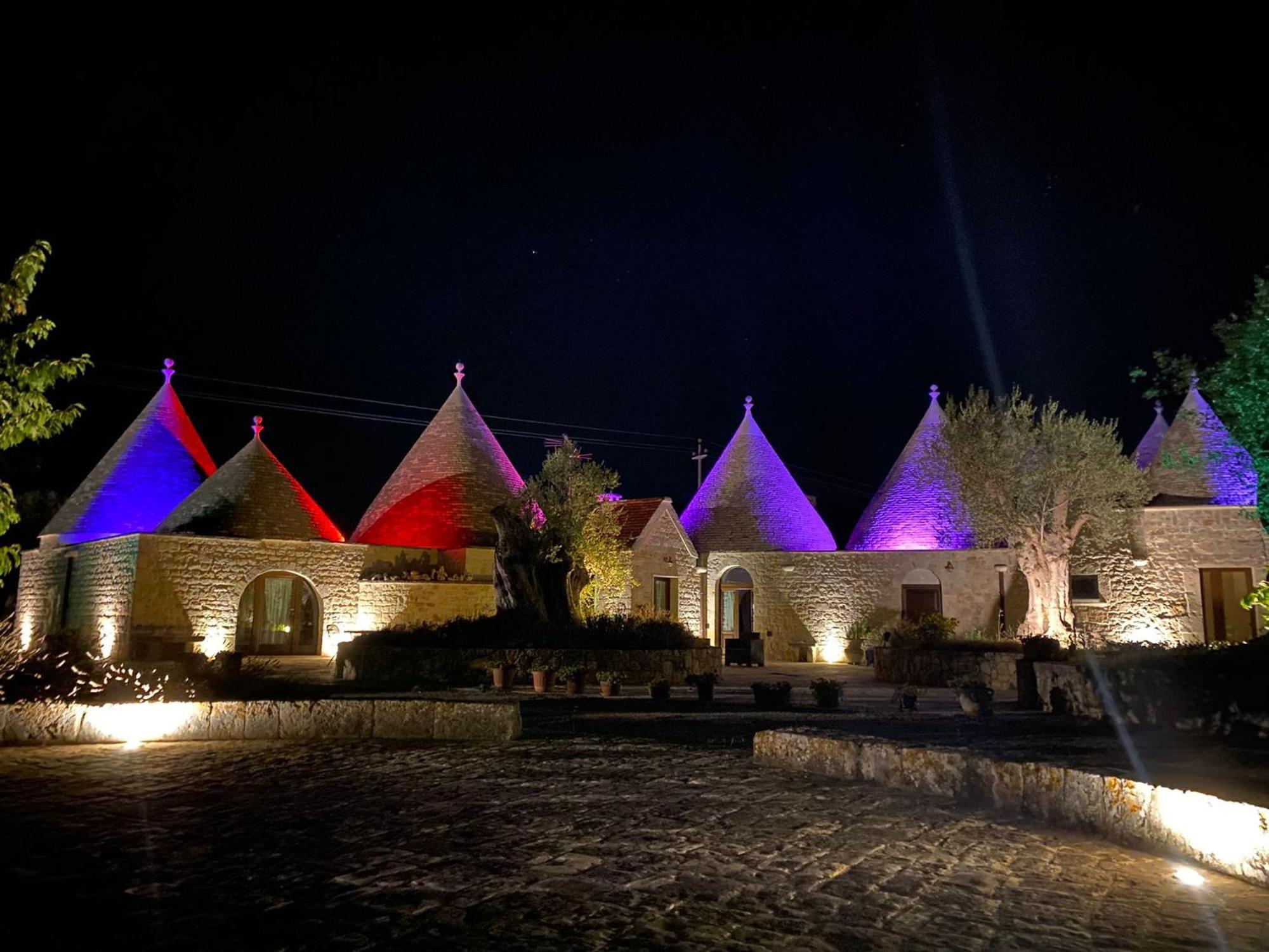 Resort Masseria Cecato Ночи Екстериор снимка