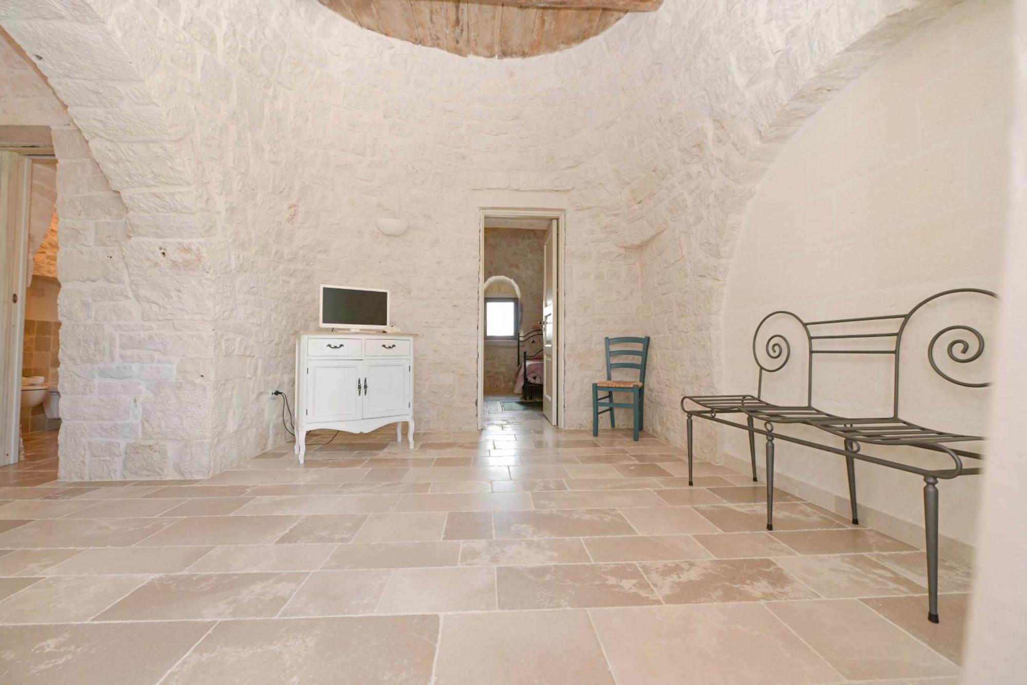 Resort Masseria Cecato Ночи Екстериор снимка