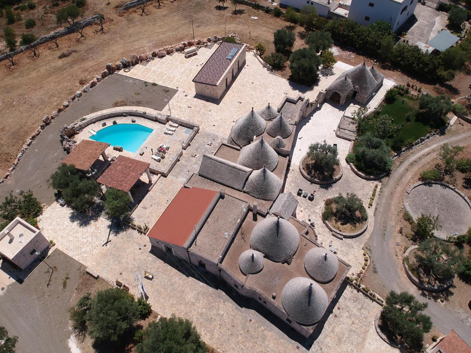 Resort Masseria Cecato Ночи Екстериор снимка