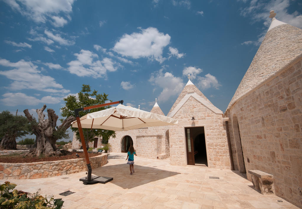 Resort Masseria Cecato Ночи Екстериор снимка