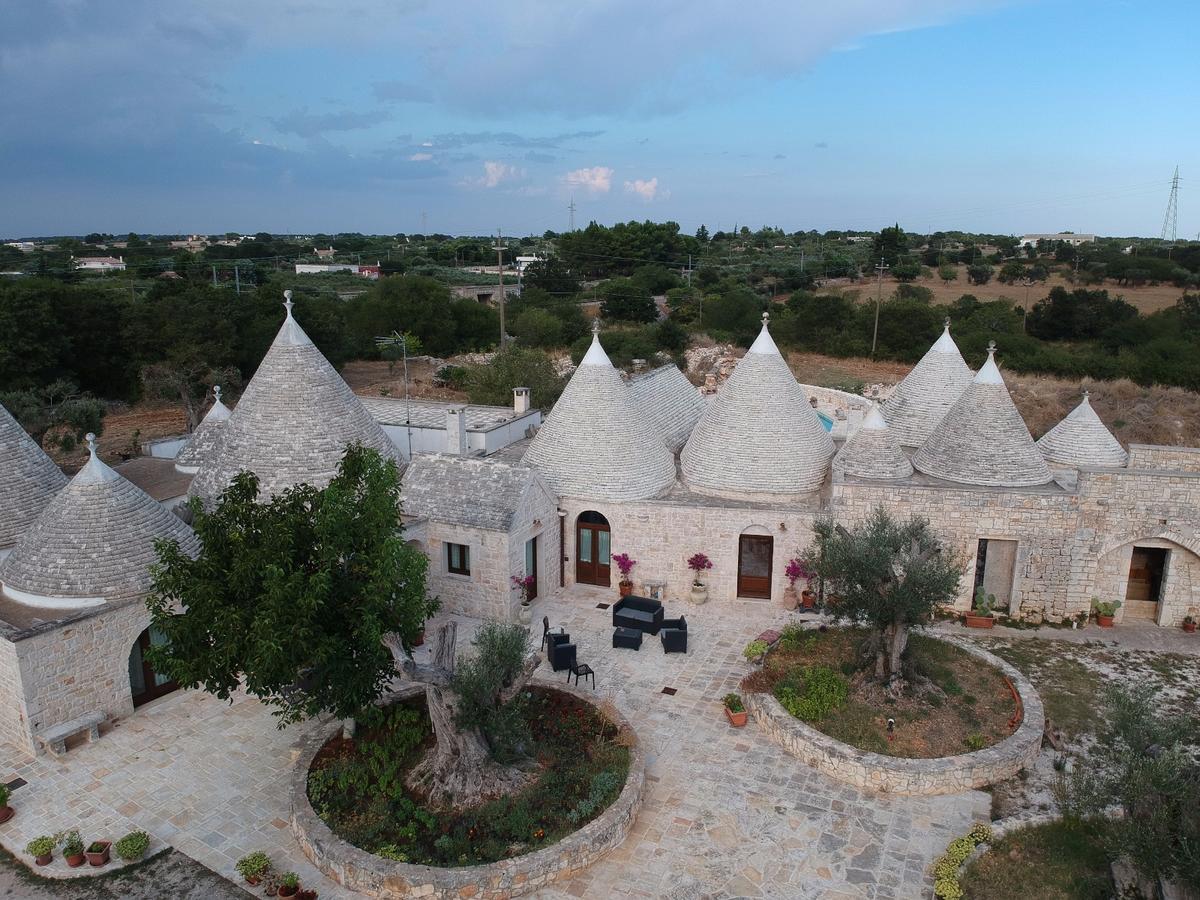 Resort Masseria Cecato Ночи Екстериор снимка